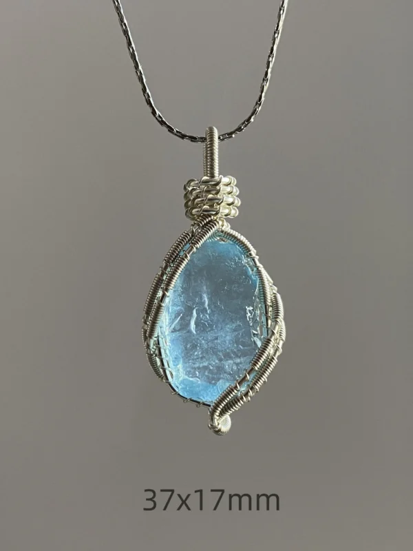 DIY Aquamarine necklace