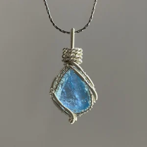 DIY Aquamarine necklace