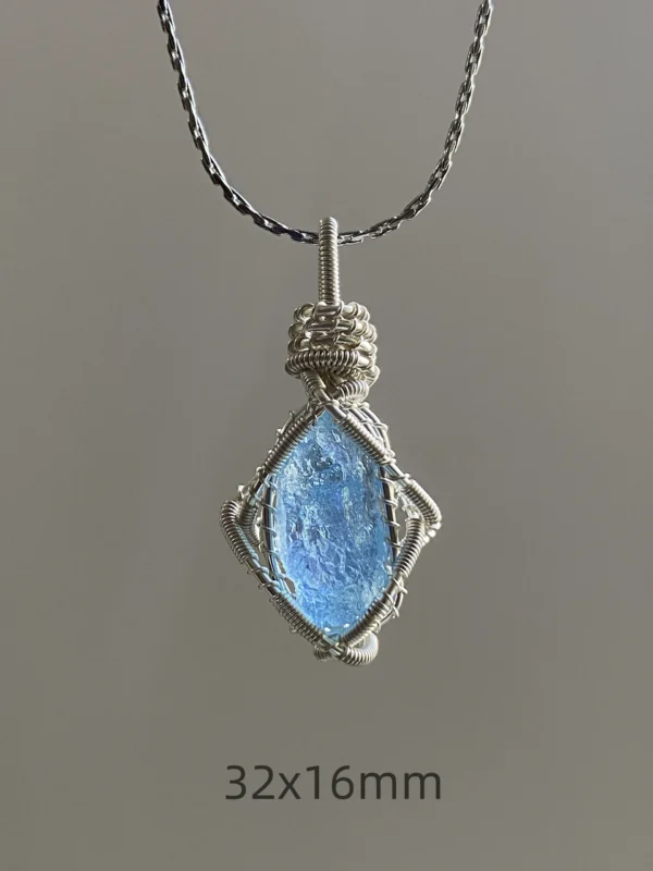 DIY Aquamarine necklace